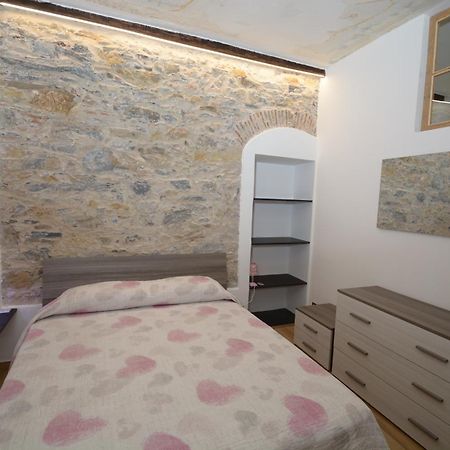 ג'נובה Vico Durazzo Apartment מראה חיצוני תמונה