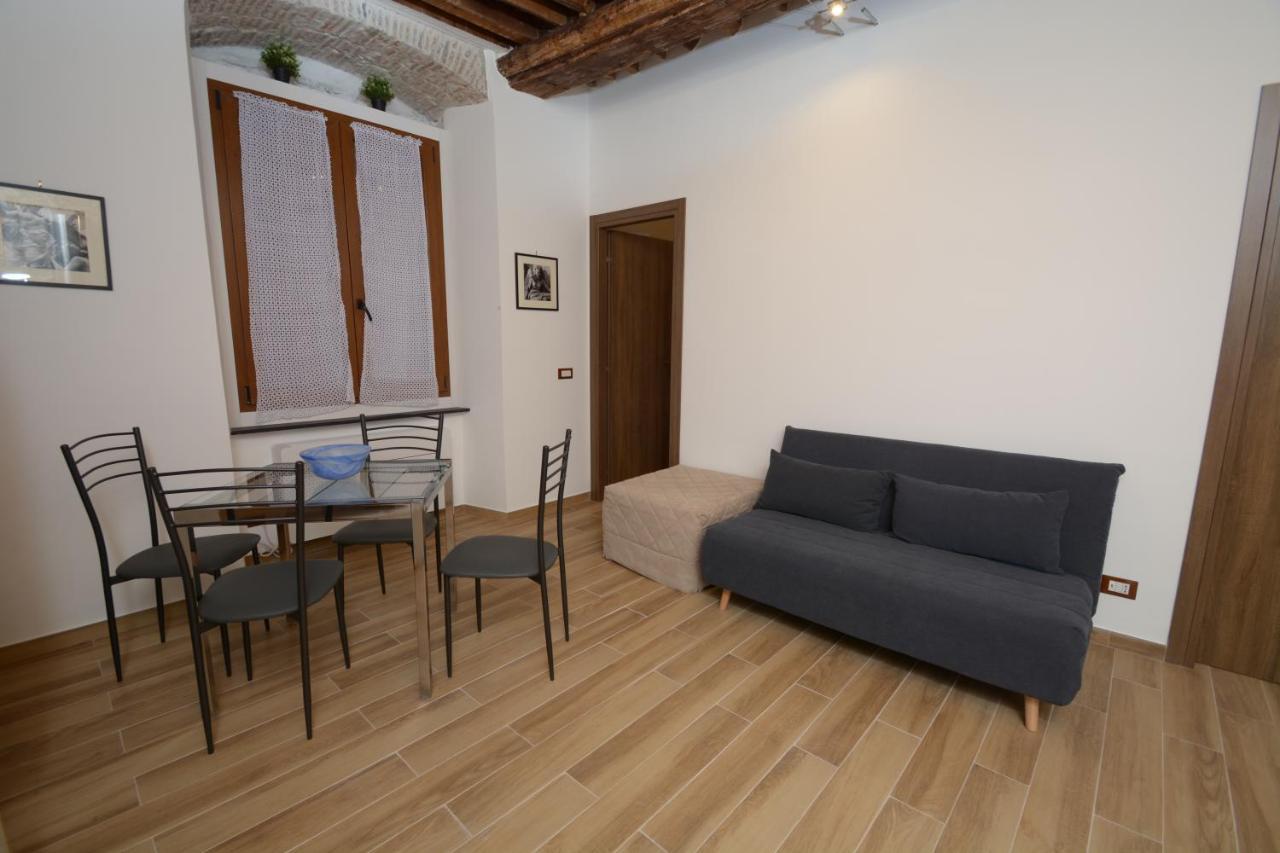 ג'נובה Vico Durazzo Apartment מראה חיצוני תמונה