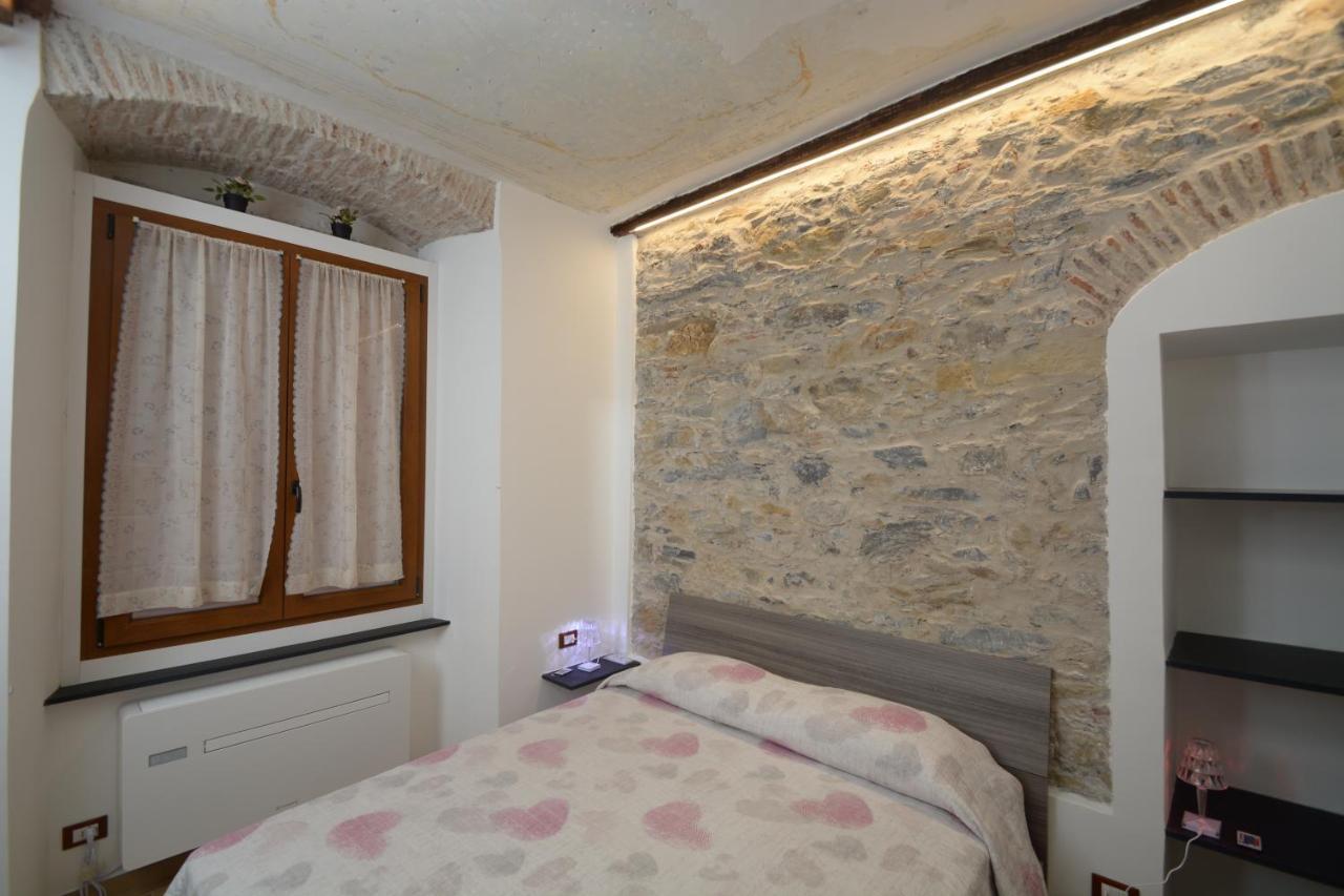 ג'נובה Vico Durazzo Apartment מראה חיצוני תמונה